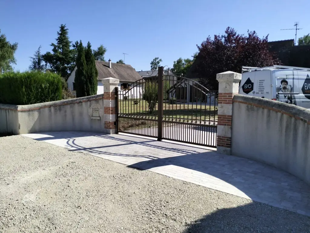 Portail en aluminium forgé