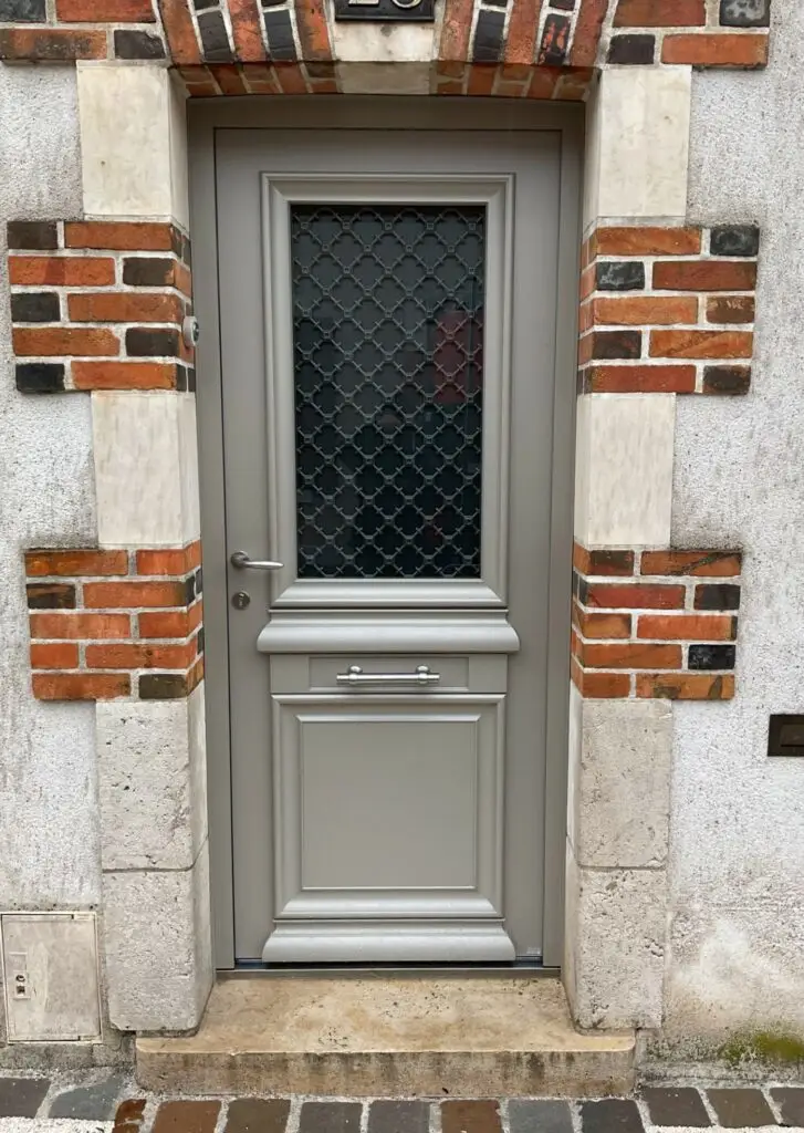 Porte d'entrée ALUMINIUM